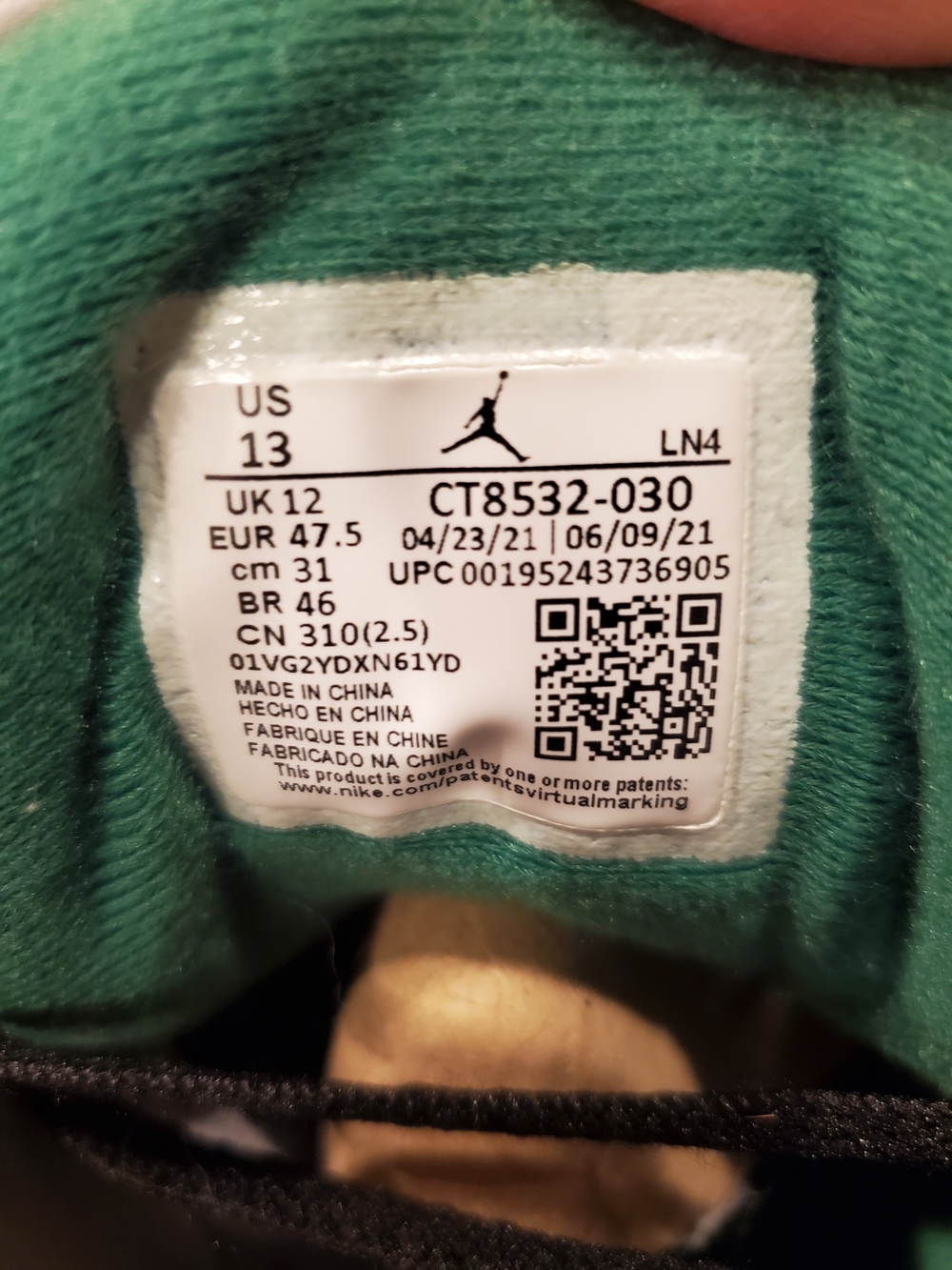 Jordan 3 Pine Green - Picture 6 of 12